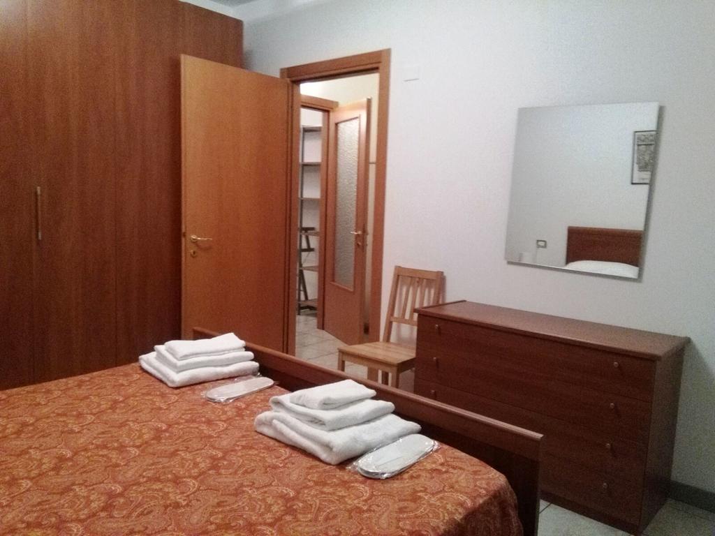 Residence Il Pino Сароно Екстериор снимка