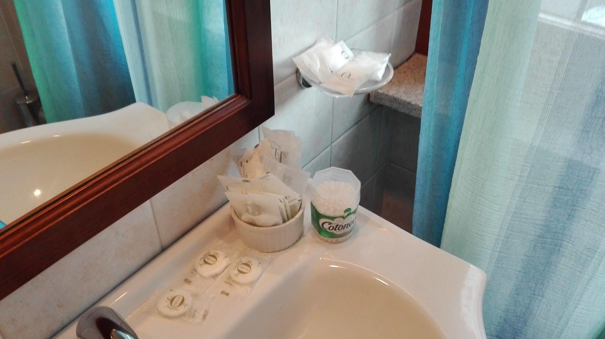 Residence Il Pino Сароно Екстериор снимка