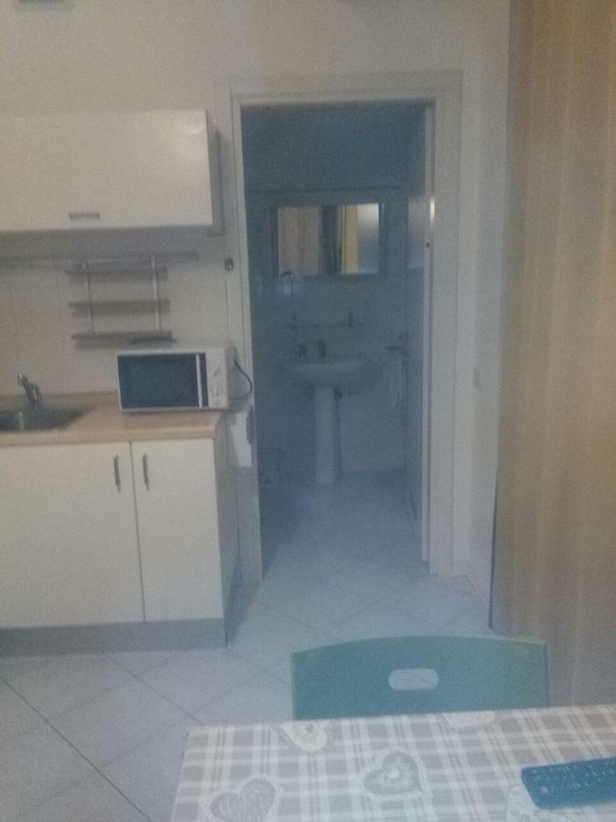 Residence Il Pino Сароно Екстериор снимка